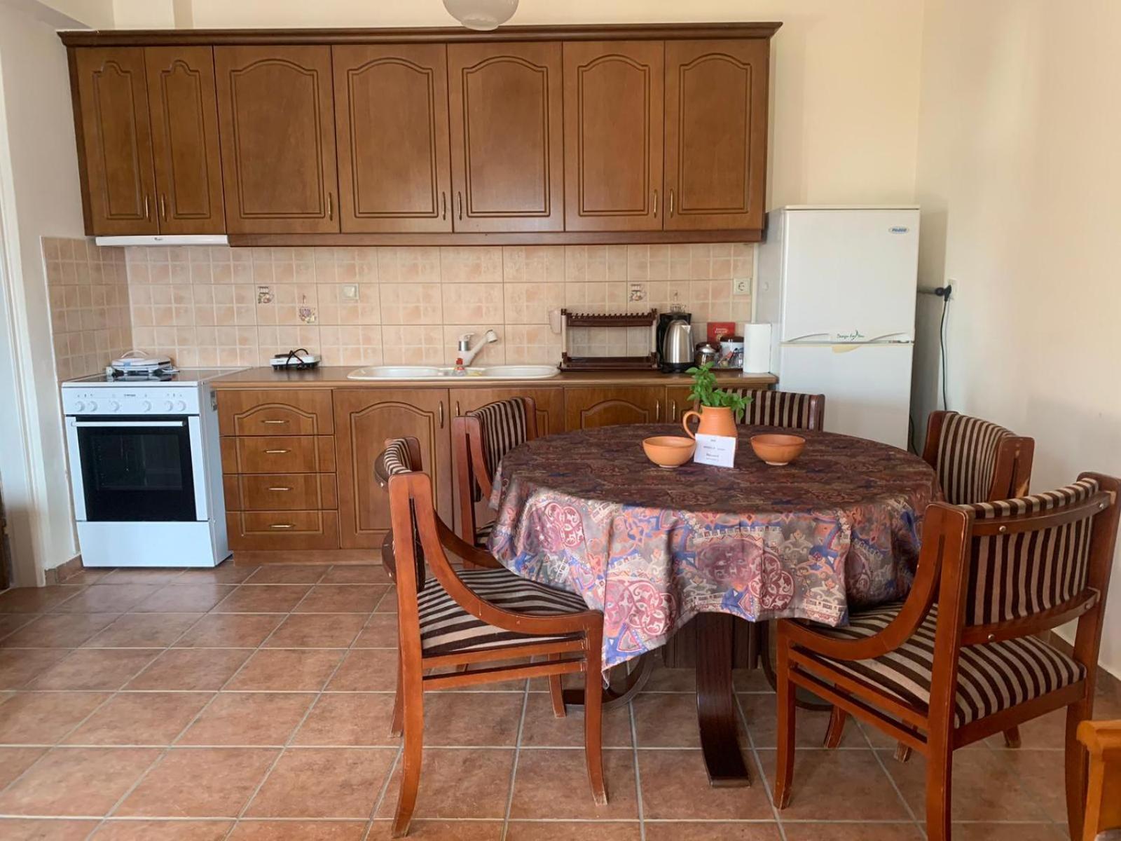 Aparthotel Vatoulia House Néon Oítilon Zewnętrze zdjęcie