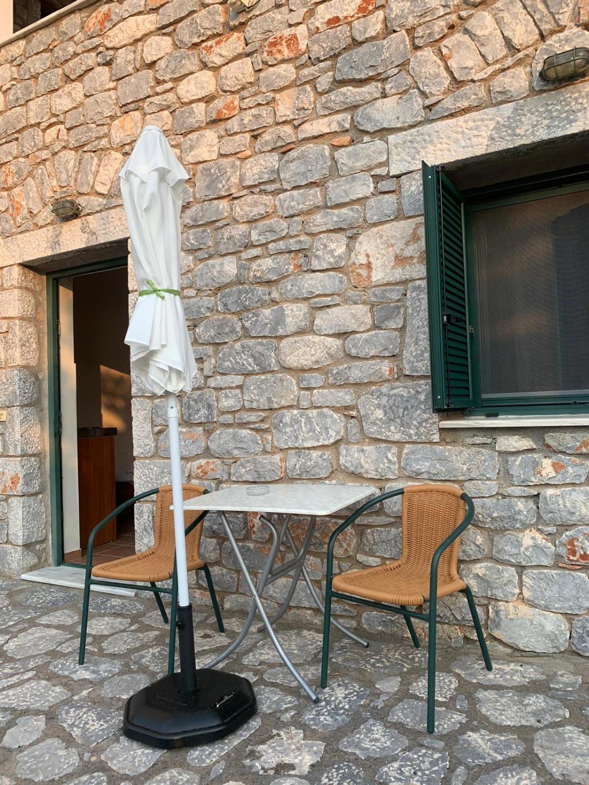 Aparthotel Vatoulia House Néon Oítilon Zewnętrze zdjęcie