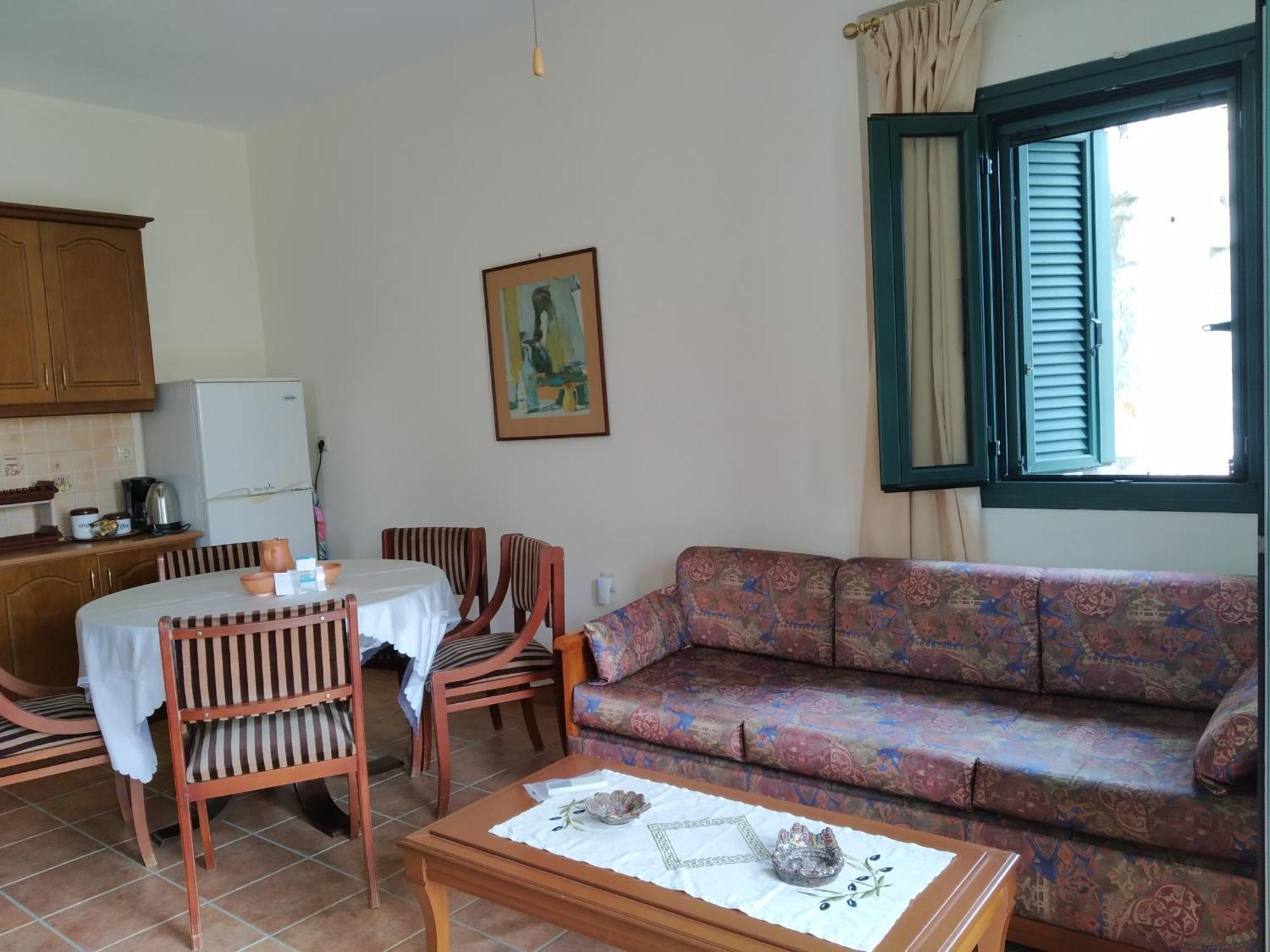 Aparthotel Vatoulia House Néon Oítilon Zewnętrze zdjęcie