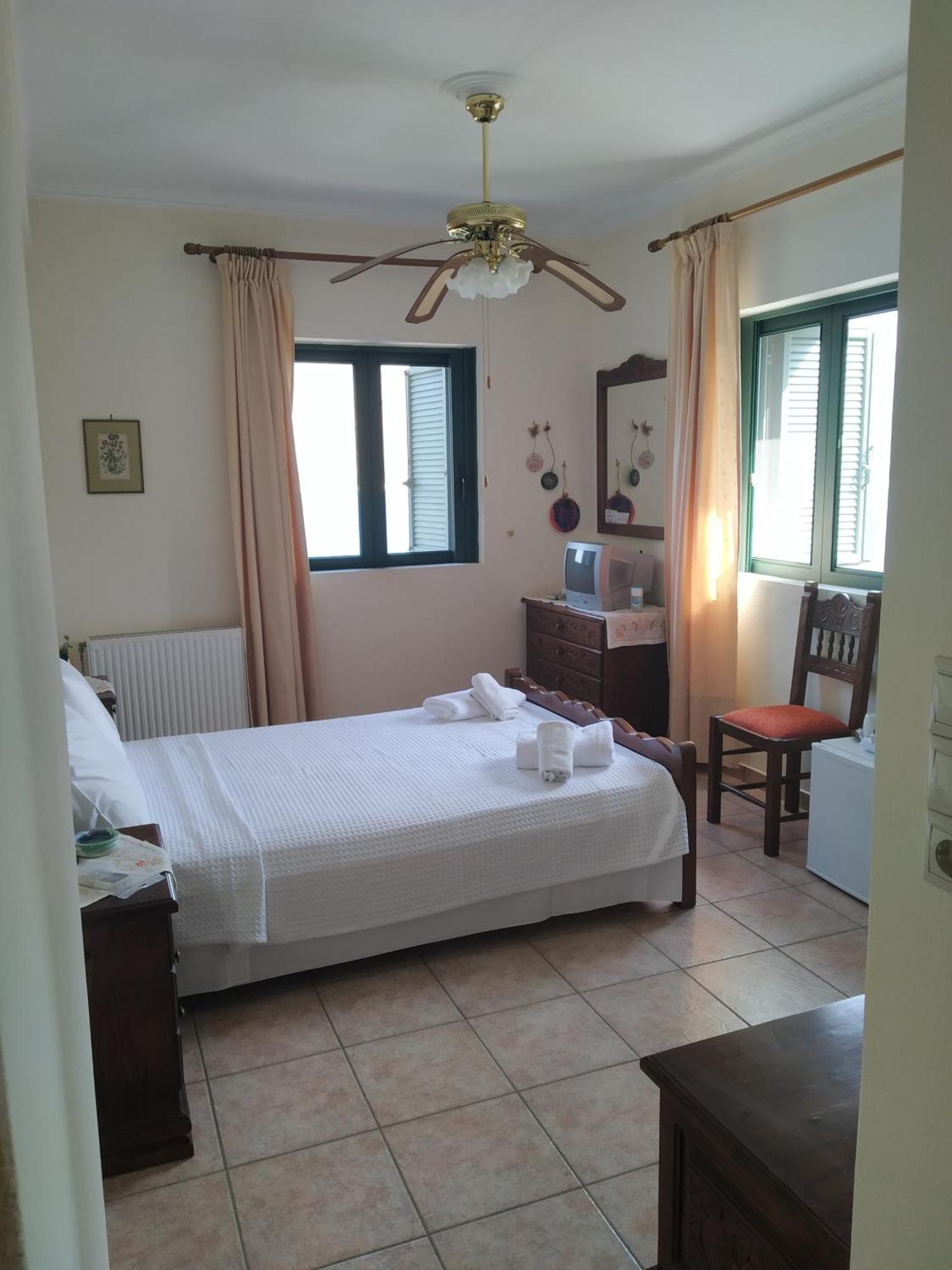 Aparthotel Vatoulia House Néon Oítilon Zewnętrze zdjęcie