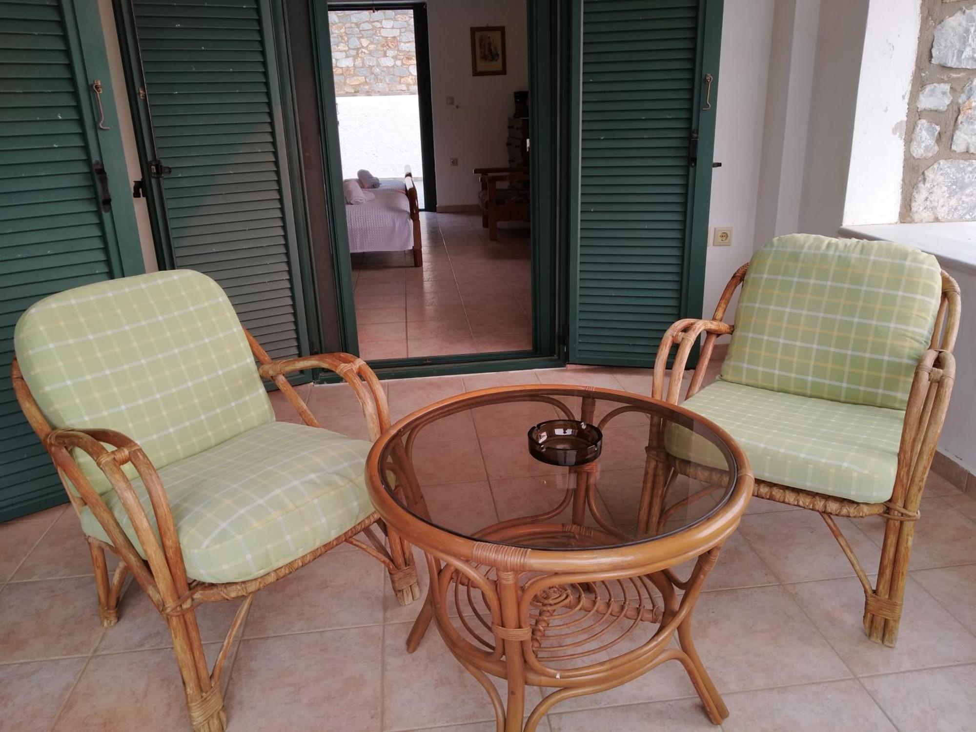 Aparthotel Vatoulia House Néon Oítilon Zewnętrze zdjęcie