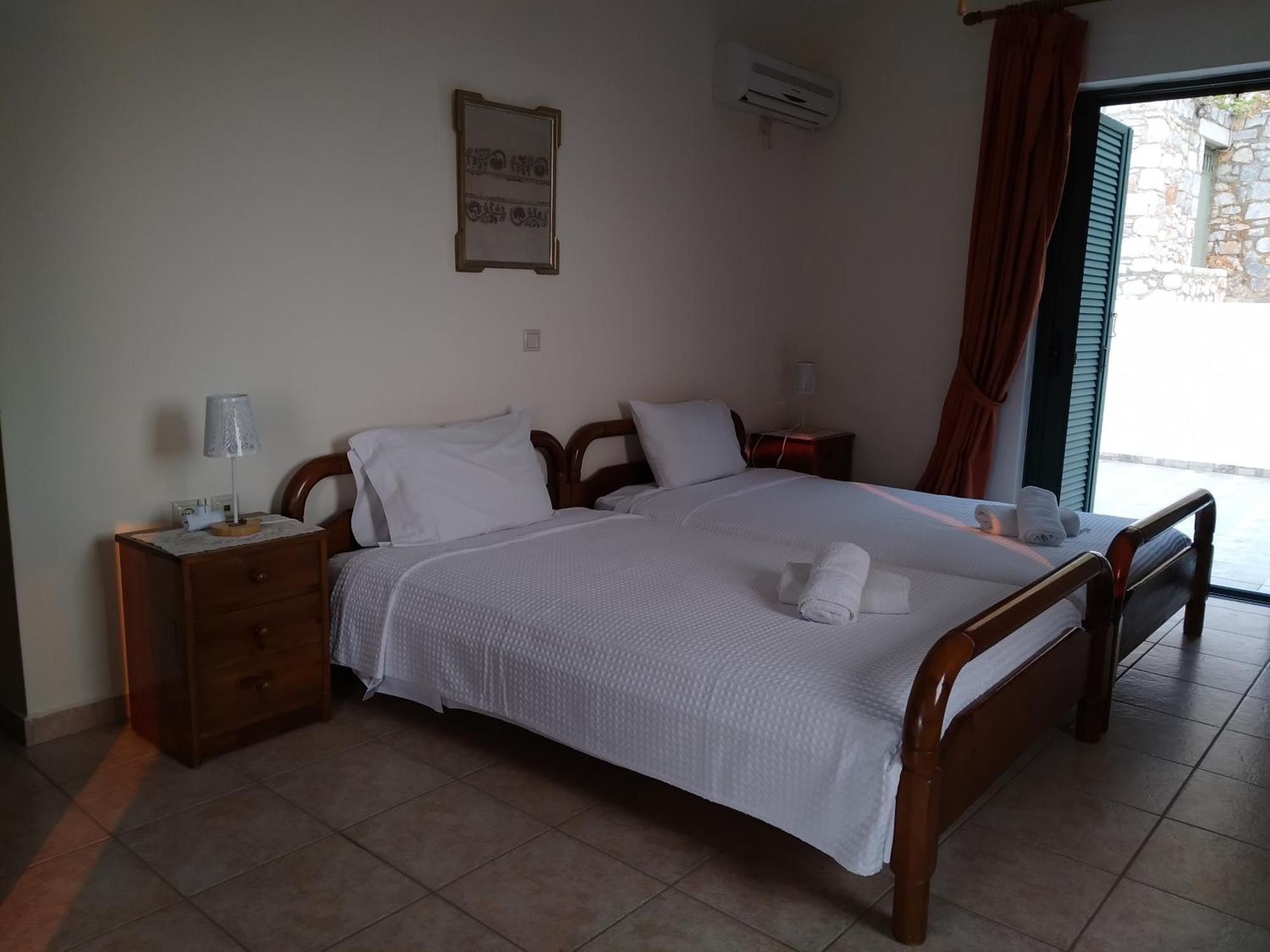 Aparthotel Vatoulia House Néon Oítilon Zewnętrze zdjęcie